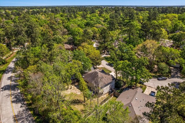 42 Bowie Bend Court, The Woodlands, TX 77385