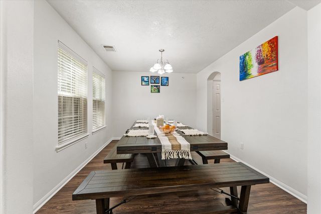 42 Bowie Bend Court, The Woodlands, TX 77385