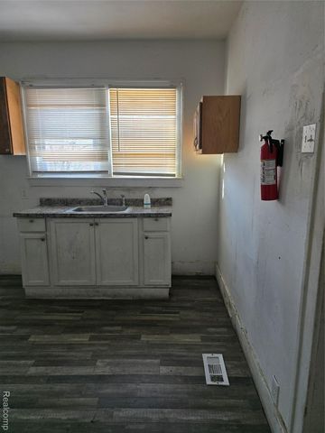 1732 Burlingame Street, Detroit, MI 48206