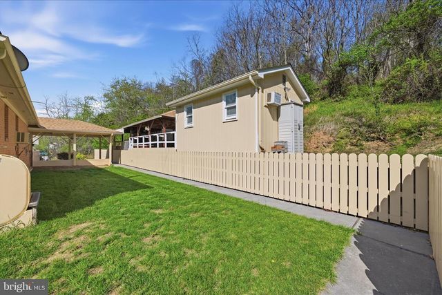 163 DICKS HOLLOW RD, Winchester, VA 22603