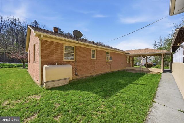 163 DICKS HOLLOW RD, Winchester, VA 22603