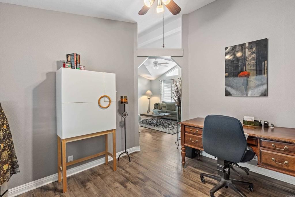 Image 23 of property listing at 2280 E Valley Parkway 4, Escondido, CA 92027