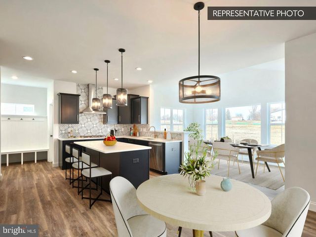 289 BURD COLEMAN RD, Cornwall, PA 17042