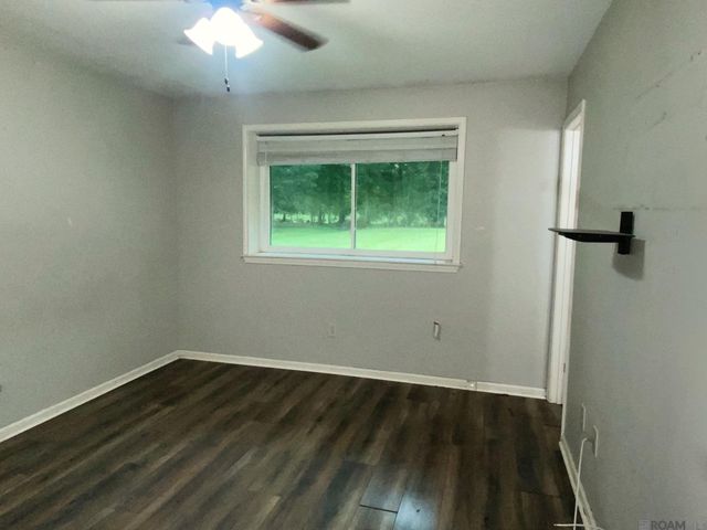 1722 Kennon Dr, Baker, LA 70714