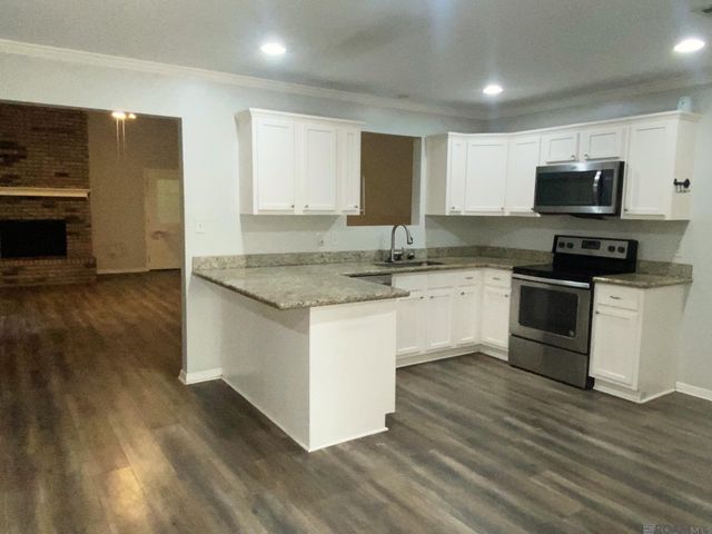 1722 Kennon Dr, Baker, LA 70714