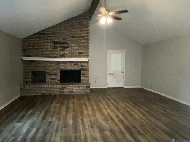 1722 Kennon Dr, Baker, LA 70714