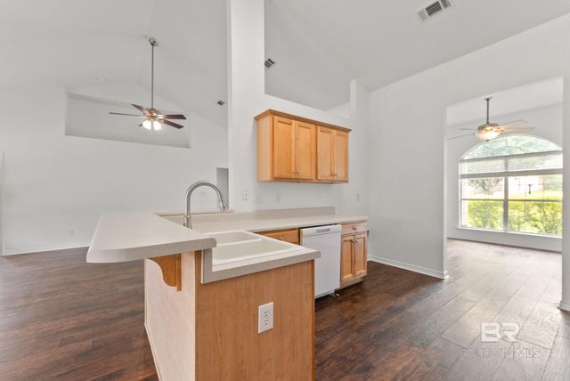 25465 Lakeland Drive, Loxley, AL 36551