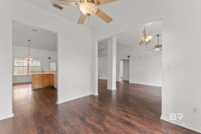 25465 Lakeland Drive, Loxley, AL 36551