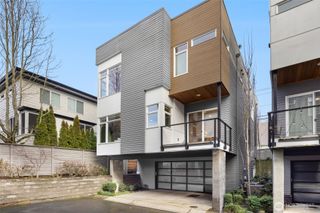 315 State Street S #21, Kirkland, WA 98033