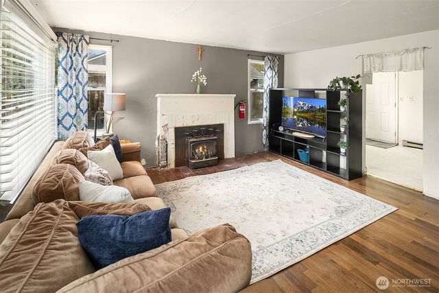 3404 SE 5th Street, Renton, WA 98058