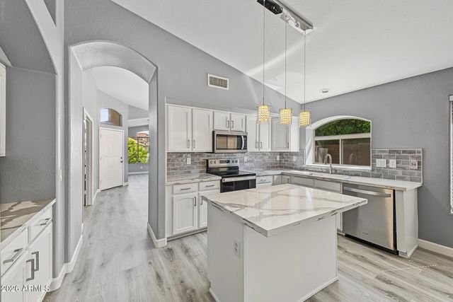 11145 W WINDSOR Avenue, Avondale, AZ 85323