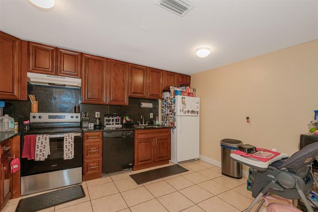 4065 SW 51st Street, Dania Beach, FL 33314