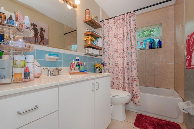 4065 SW 51st Street, Dania Beach, FL 33314