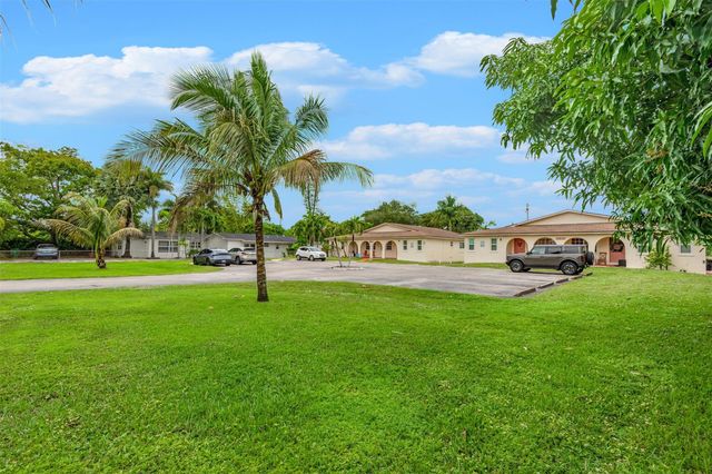 4065 SW 51st Street, Dania Beach, FL 33314