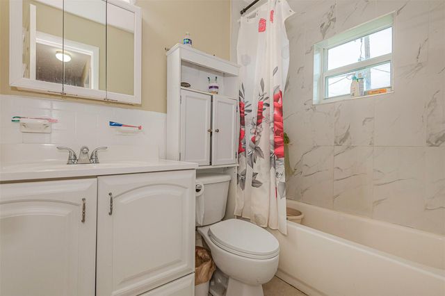 4065 SW 51st Street, Dania Beach, FL 33314