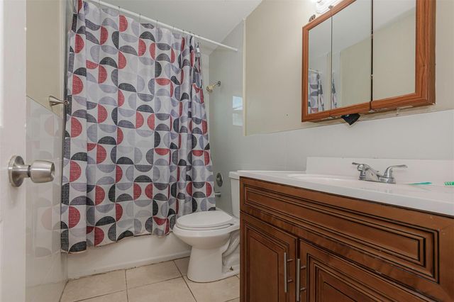 4065 SW 51st Street, Dania Beach, FL 33314