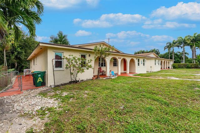 4065 SW 51st Street, Dania Beach, FL 33314