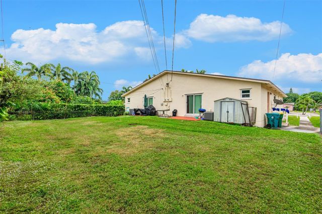 4065 SW 51st Street, Dania Beach, FL 33314