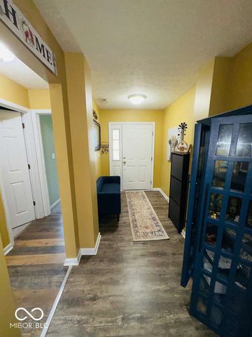 4223 Abigail Way, Indianapolis, IN 46239