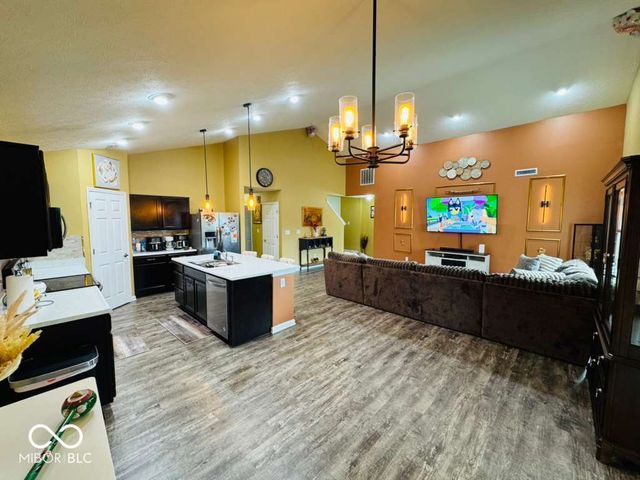 4223 Abigail Way, Indianapolis, IN 46239