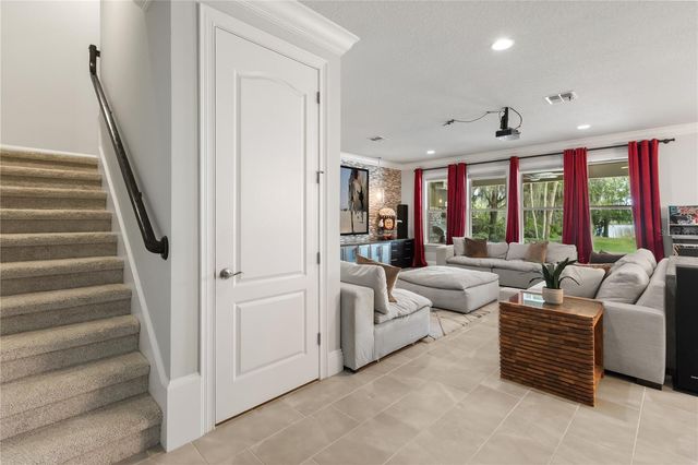 16893 BROADWATER AVENUE, Winter Garden, FL 34787