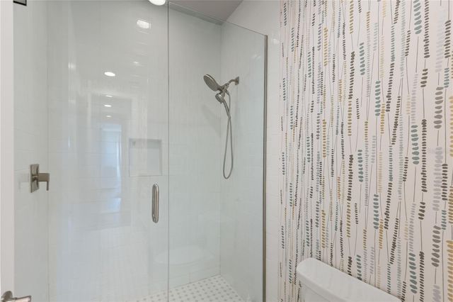 16893 BROADWATER AVENUE, Winter Garden, FL 34787