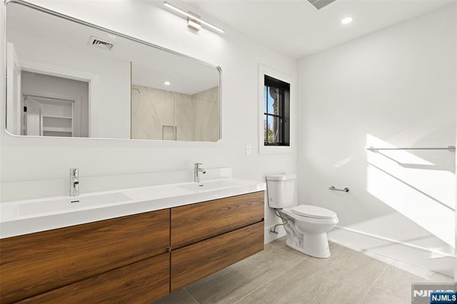 308 Myrtle Street, Haworth, NJ 07641