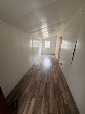 125 1st Street, Whitney, TX 76692