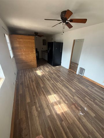 125 1st Street, Whitney, TX 76692