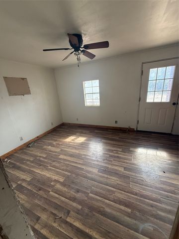 125 1st Street, Whitney, TX 76692