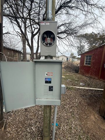 125 1st Street, Whitney, TX 76692