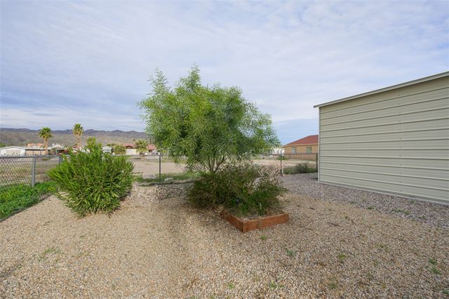 587 Citrus Street, Bullhead City, AZ 86442