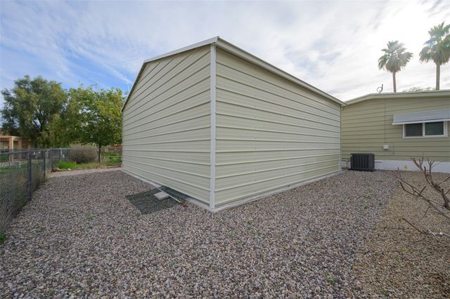 587 Citrus Street, Bullhead City, AZ 86442