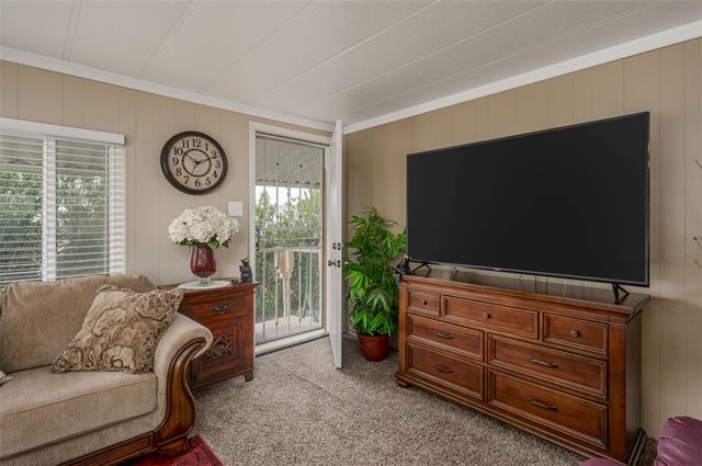 587 Citrus Street, Bullhead City, AZ 86442