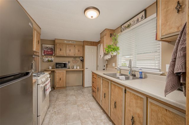 587 Citrus Street, Bullhead City, AZ 86442