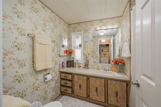 587 Citrus Street, Bullhead City, AZ 86442