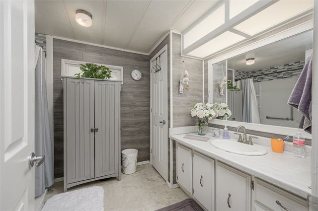 587 Citrus Street, Bullhead City, AZ 86442