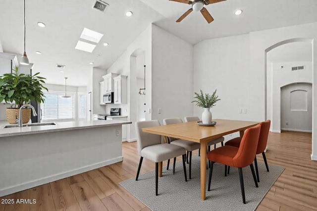 3151 W FRANKFURT Drive, Chandler, AZ 85226