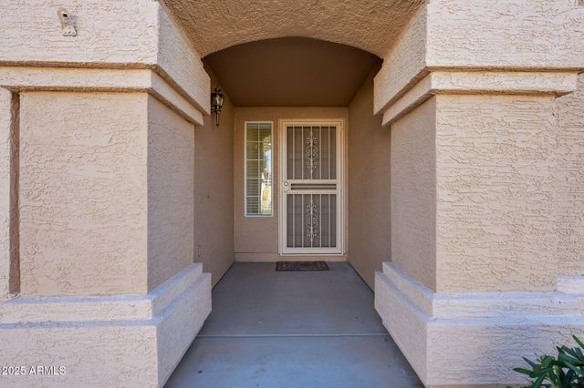 3151 W FRANKFURT Drive, Chandler, AZ 85226