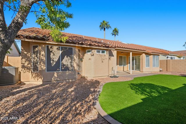 3151 W FRANKFURT Drive, Chandler, AZ 85226