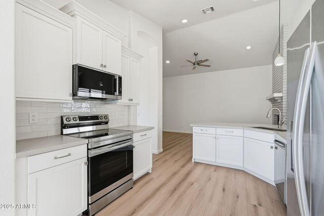 3151 W FRANKFURT Drive, Chandler, AZ 85226