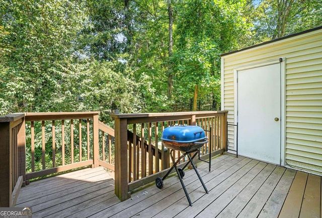 6615 Sienna Court, Peachtree Corners, GA 30092