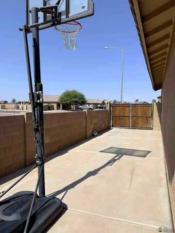 2571 S 41 WAY, Yuma, AZ 85364