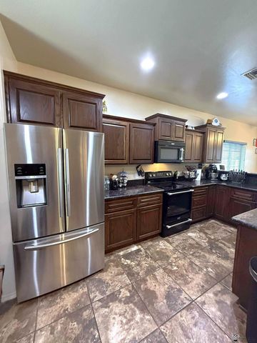 2571 S 41 WAY, Yuma, AZ 85364