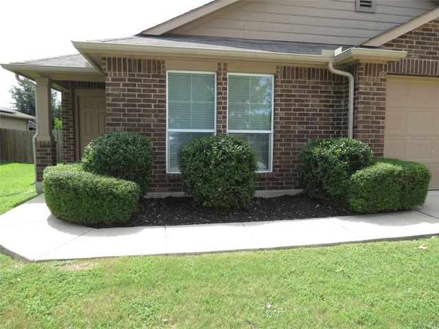 375 Musgrav, Kyle, TX 78640