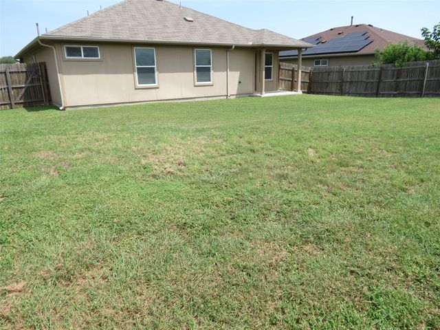375 Musgrav, Kyle, TX 78640