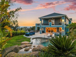 3882 Royal Manor Pl, Santa Rosa, CA 95404