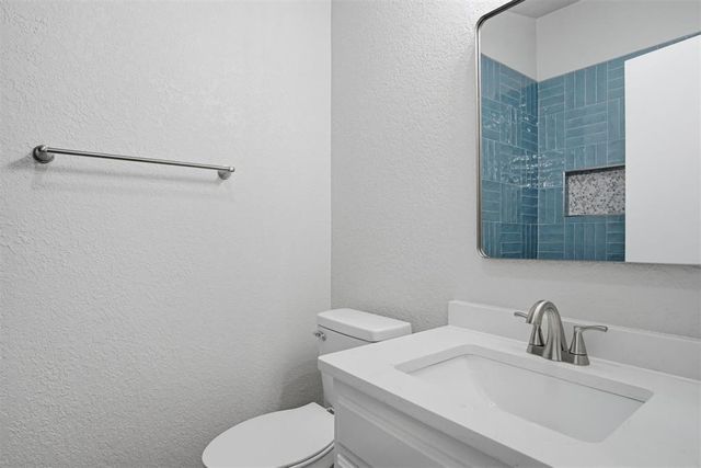 2304 NE 10th Street, Oklahoma City, OK 73160