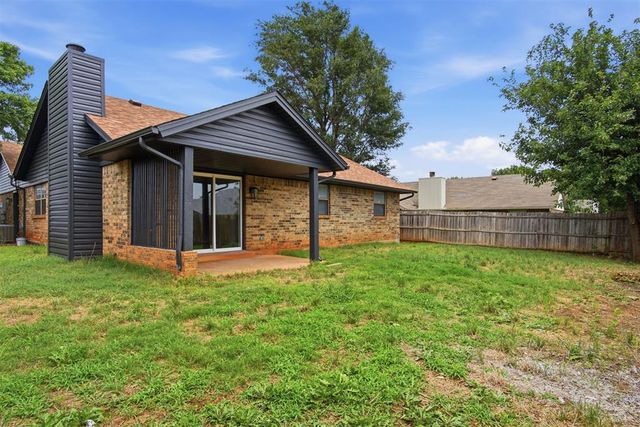 2304 NE 10th Street, Oklahoma City, OK 73160