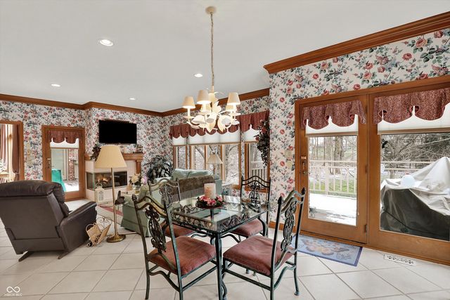 204 S Creedmoor Way, Anderson, IN 46011